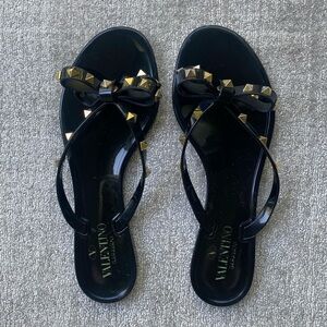 VALENTINO Rubber Rockstud Thong PVC Flip Flop Sandal Bow black Gold Size 39
